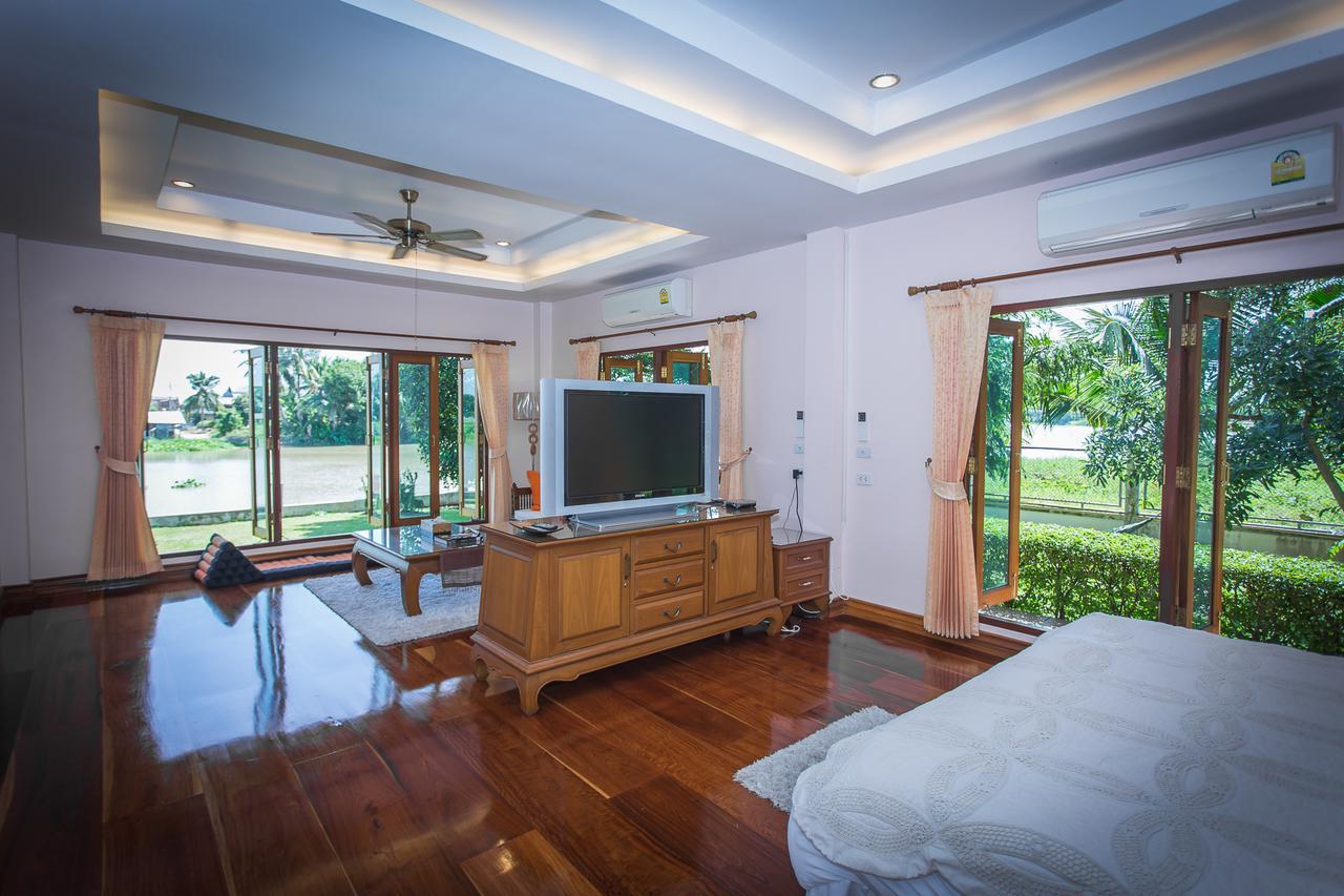 Thararin Villa Ban Doem Bang Room photo