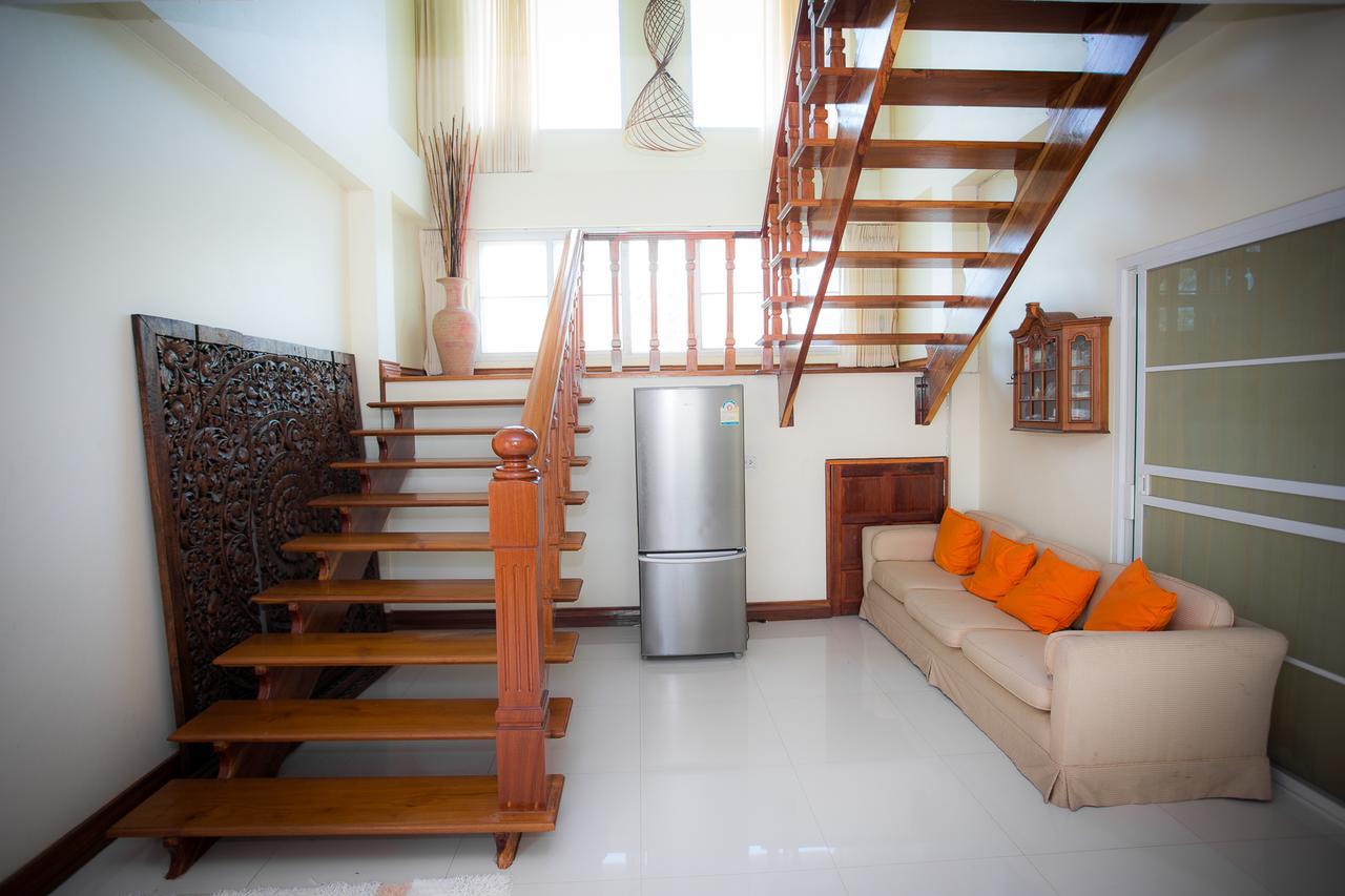 Thararin Villa Ban Doem Bang Exterior photo